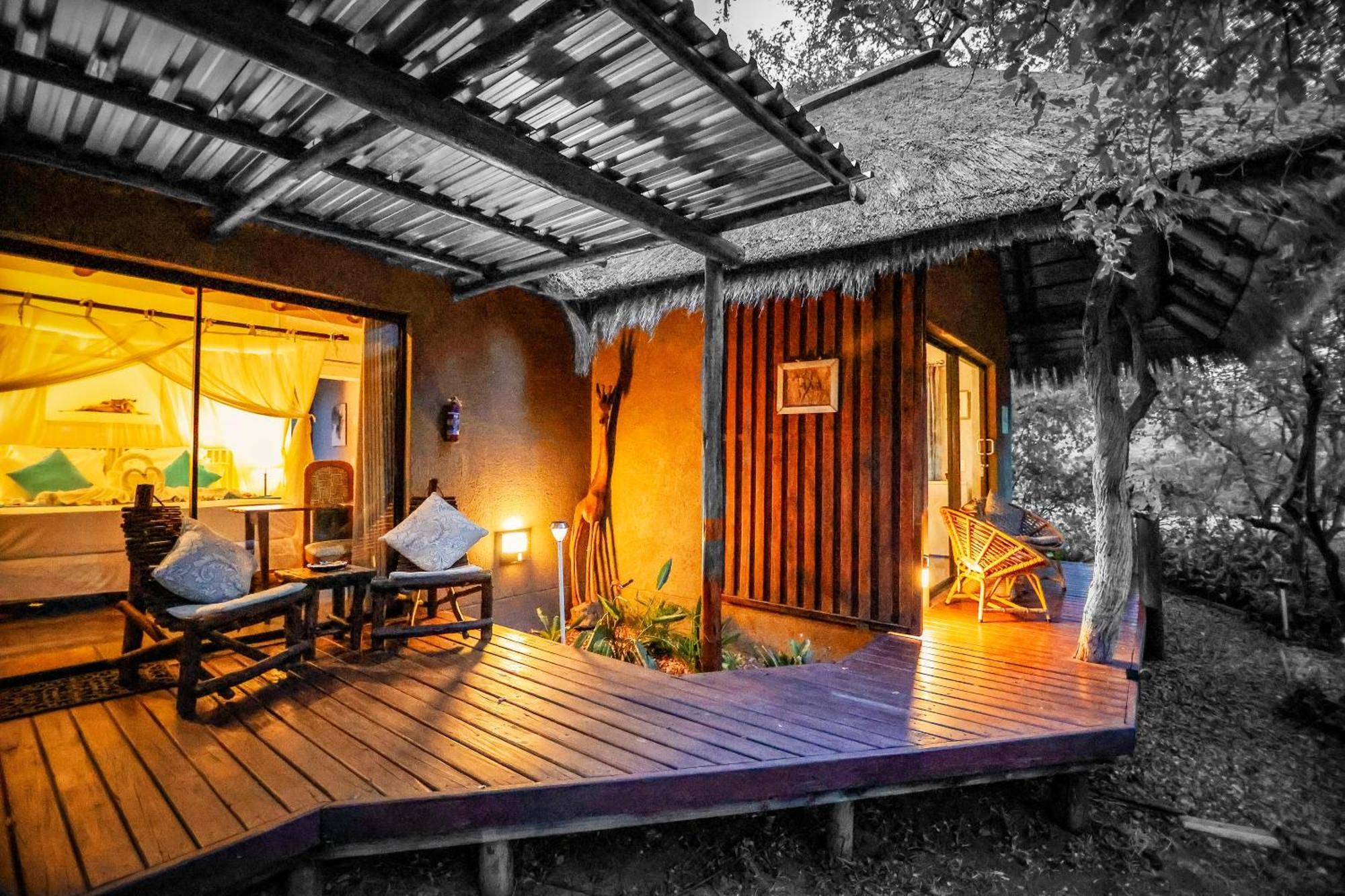 Call Of The Wild Lodge Hoedspruit Exteriör bild