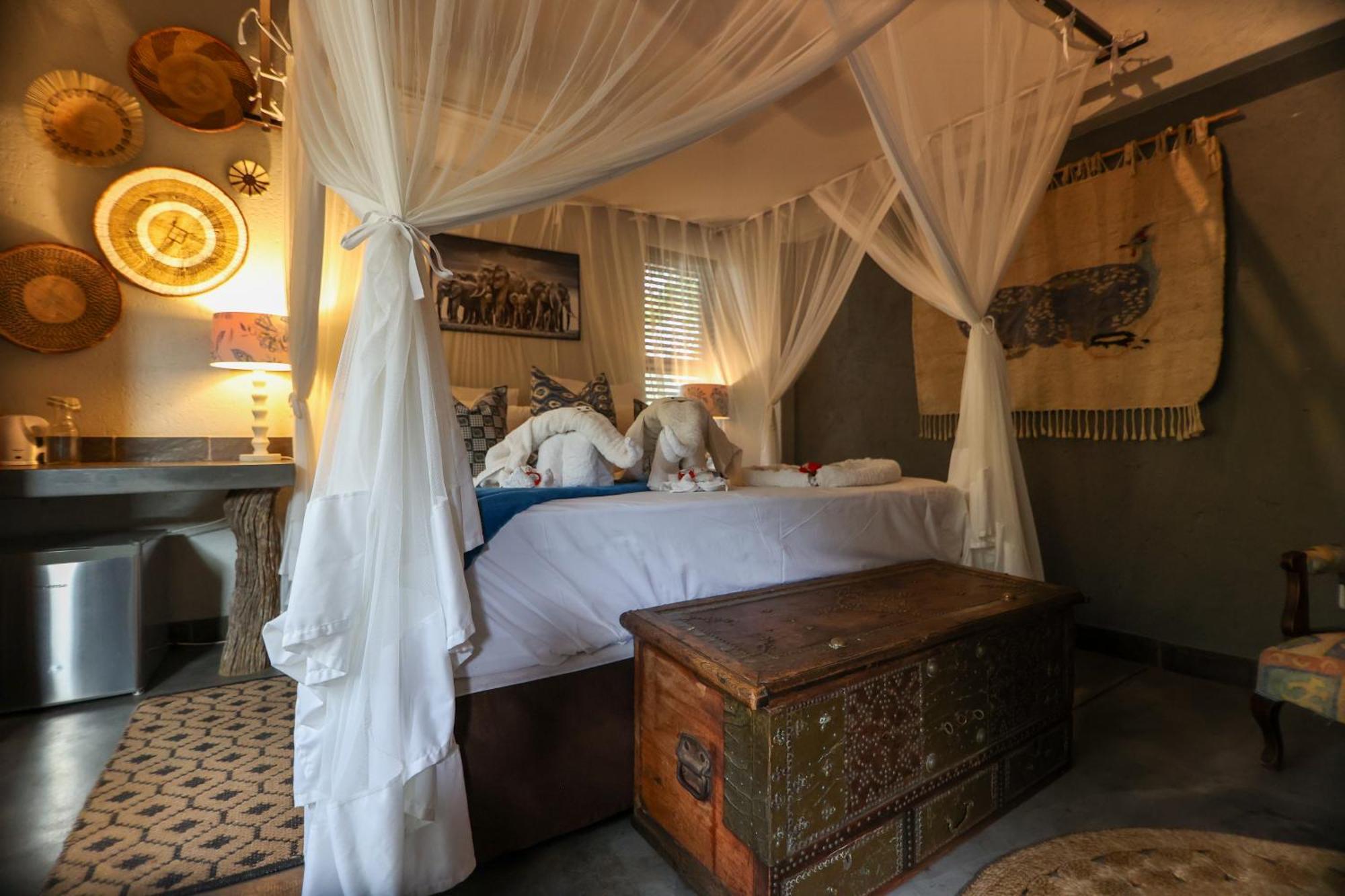 Call Of The Wild Lodge Hoedspruit Exteriör bild
