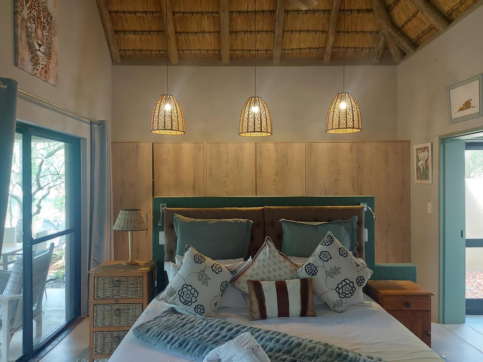 Call Of The Wild Lodge Hoedspruit Exteriör bild