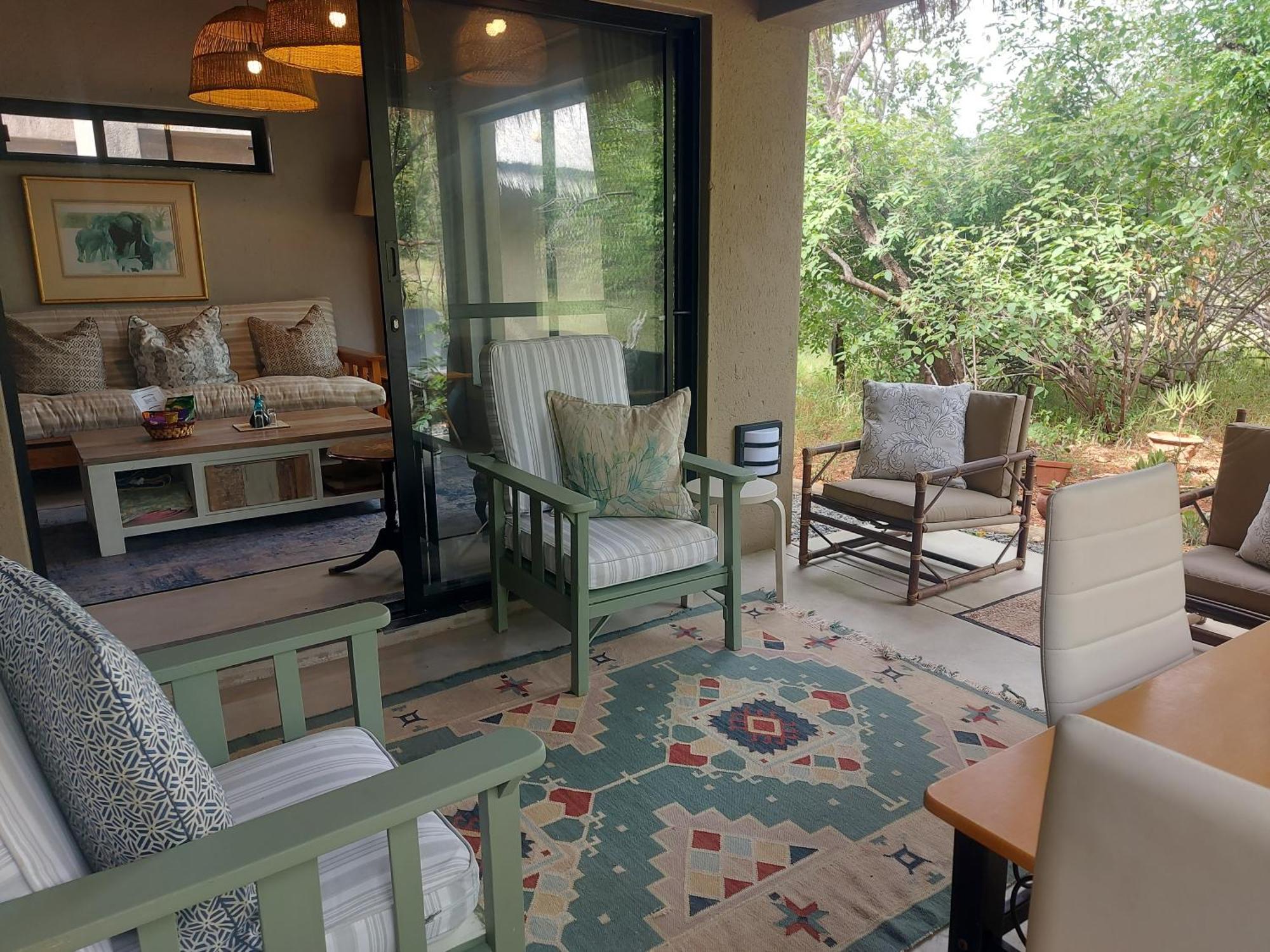 Call Of The Wild Lodge Hoedspruit Exteriör bild