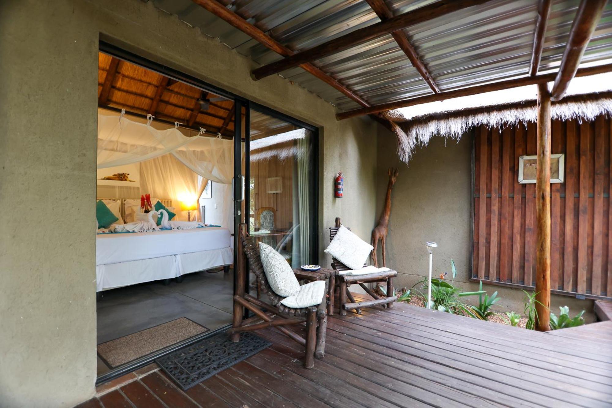 Call Of The Wild Lodge Hoedspruit Exteriör bild