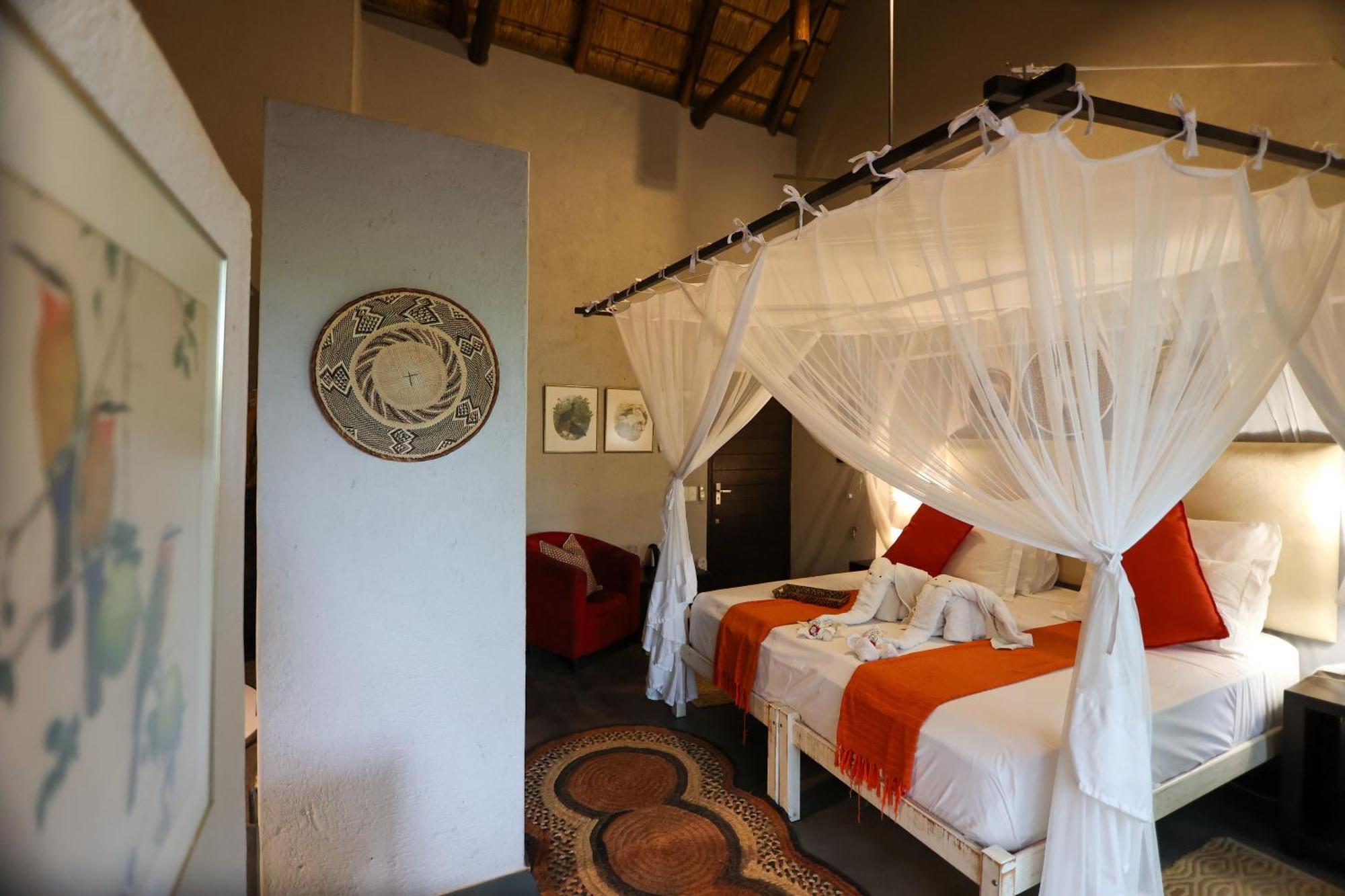 Call Of The Wild Lodge Hoedspruit Exteriör bild